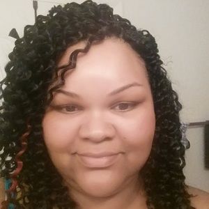 Meet your Posher, Lashonda